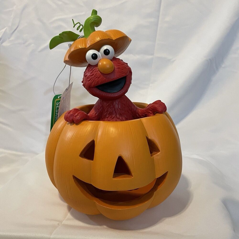 Sesame Street Elmo in Halloween Pumpkin 9” Figurine Decoration